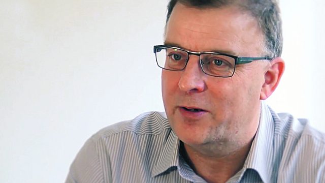 Delo – Intervju z Clive Batesom o e-cigareti