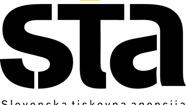 Nevladne organizacije pozitivno o napovedanem protitobačnem zakonu, vejperji proti podražitvam