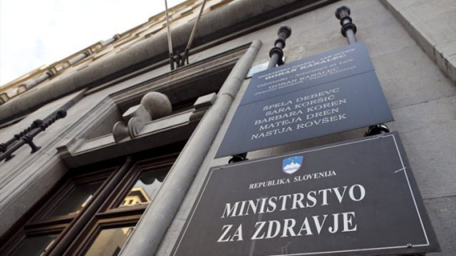 Pismo Clive Batesa vladi glede predloga Zakona o omejevanju uporabe tobačnih in povezanih izdelkov v zvezi z e-cigareti